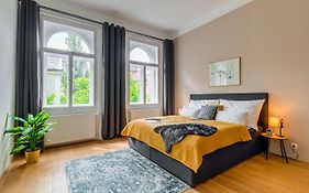 Kaizl Park Residence